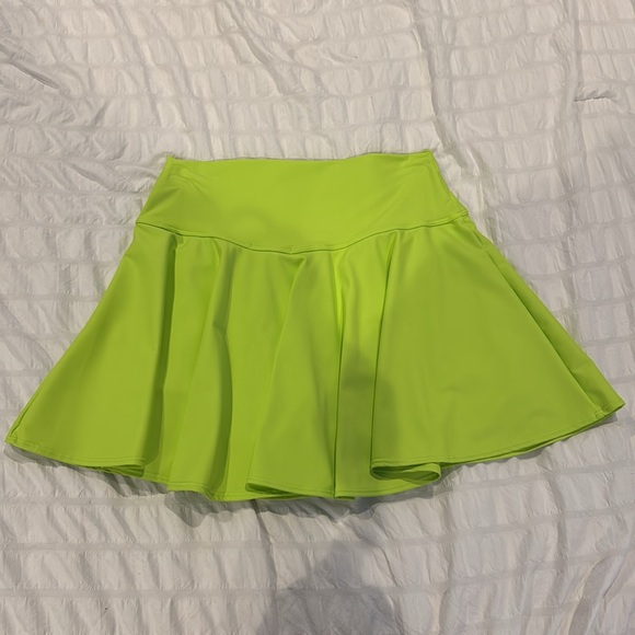 Women’s Neon Green Athletic Skirt - Picture 2 of 4